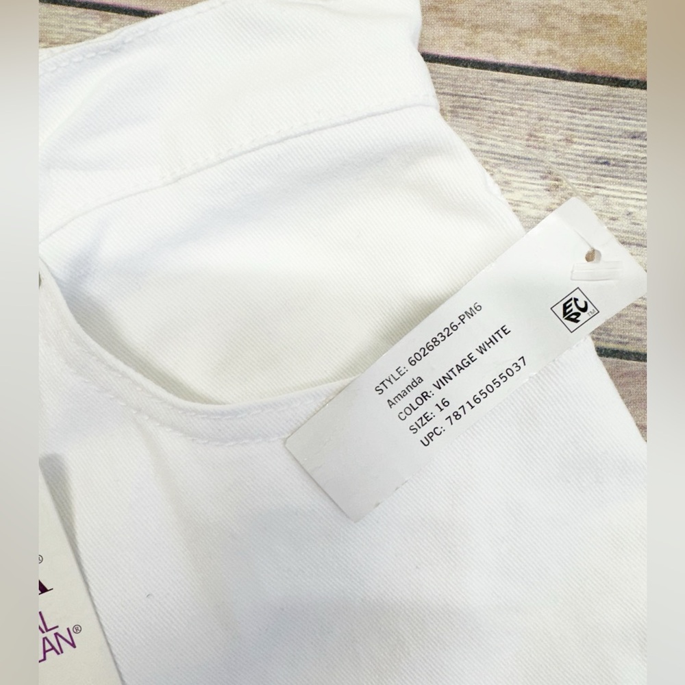 Gloria Vanderbilt Amanda Classic Rise Tapered Leg Stretch Jeans white size 16 - Picture 4 of 5